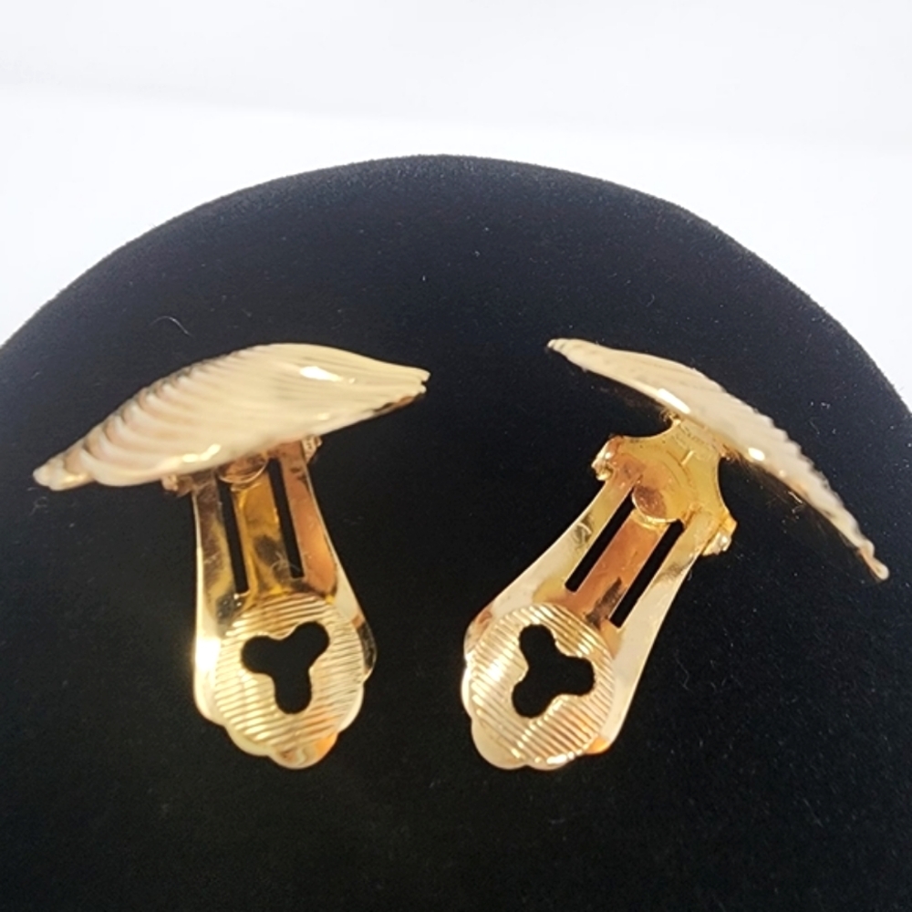 Christian Dior Vintage Earrings - Picture 6 of 11